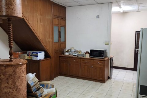 Таунхаус в Тхоене, Таиланд с 2 спальнями  № 167810 - фото 11