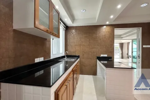 Haus in Watthana, Bangkok, Thailand 5 Schlafzimmer № 214593 - Foto 6