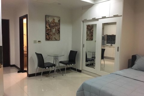 Studio dans le Condo à Watthana, Bangkok, Thaïlande № 170986 - photo 3