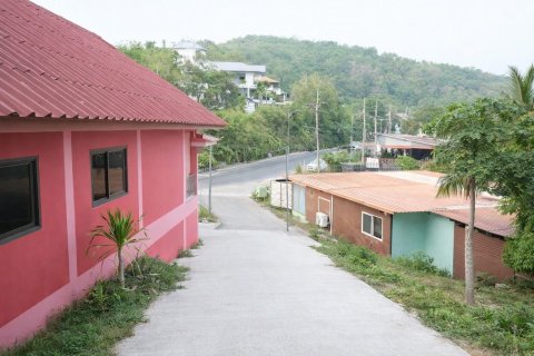 House in Phuket, Thailand 4 bedrooms № 170987 - photo 4