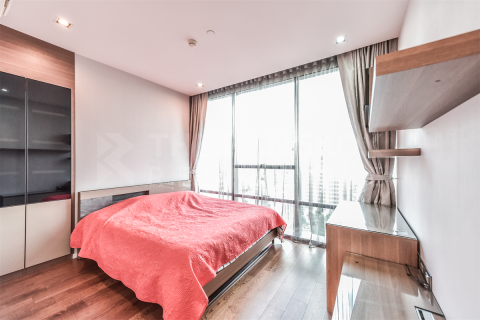 Condo in Bangkok, Thailand, 2 bedrooms № 184565 - photo 2