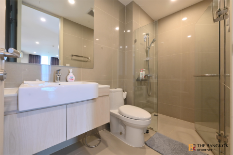 Condo in Bangkok, Thailand, 2 bedrooms № 184566 - photo 7