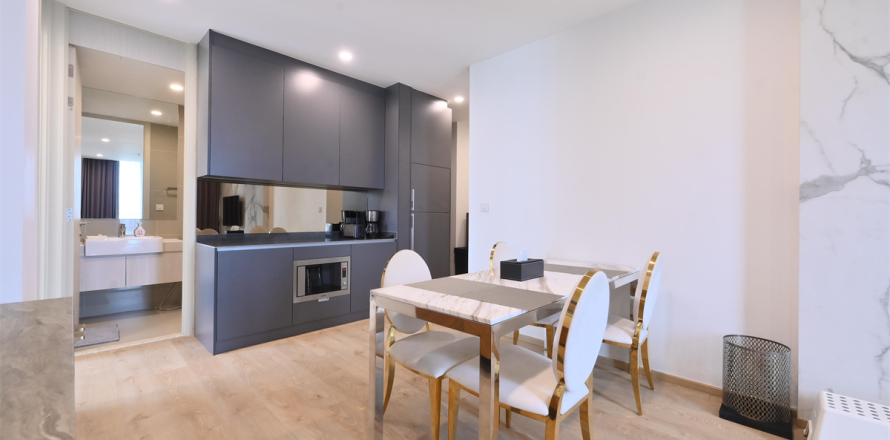 Condo in Bangkok, Thailand, 2 bedrooms № 184566
