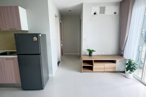 Condo in Bangkok, Thailand, 2 bedrooms  № 185952