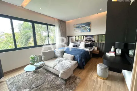 Casa de 4 dormitorios en Pattaya, Tailandia № 211959 - foto 6
