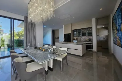 House in Pattaya, Thailand 3 bedrooms № 155193 - photo 3