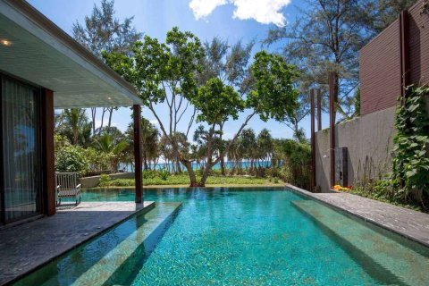 Villa in Phuket, Thailand 5 bedrooms № 166789 - photo 4