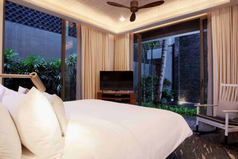 Villa in Phuket, Thailand 5 bedrooms № 166788 - photo 7