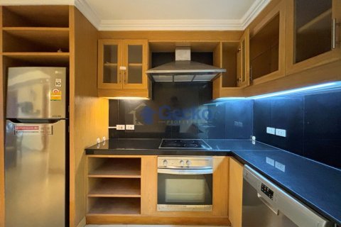 Condo in Pattaya, Thailand, 3 bedrooms № 199605 - photo 13