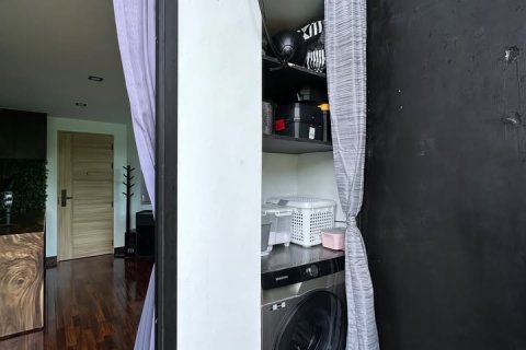 Apartamento de 2 habitaciones en Pattaya, Tailandia № 199607 - foto 10
