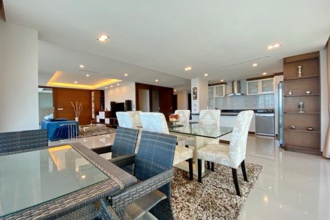 Eigentumswohnung auf Jomtien Beach, Pattaya, Thailand, 3 Schlafzimmer № 222932 - Foto 8