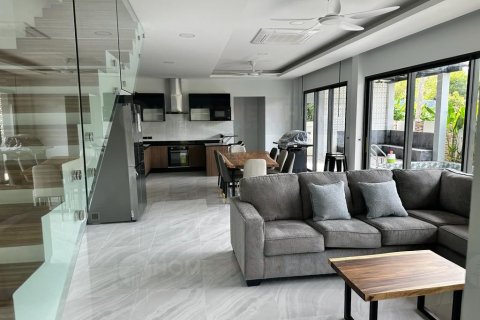 Villa in Ko Samui, Thailand 4 bedrooms № 180130 - photo 11