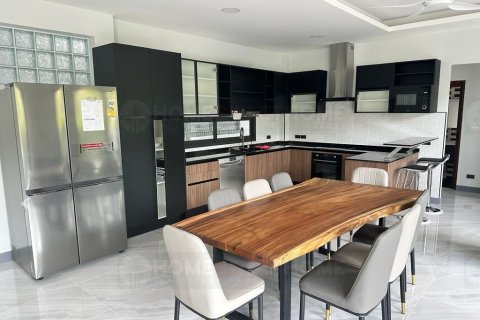 Villa in Ko Samui, Thailand 4 bedrooms № 180130 - photo 12