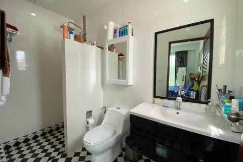 Villa in Ko Samui, Thailand 2 bedrooms № 180128 - photo 12