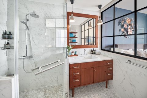 Condo in Sathon, Bangkok, Thailand, 2 bedrooms  № 133811 - photo 5