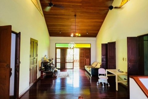 Вилла в Бангкоке, Таиланд с 3 спальнями  № 133809 - фото 1