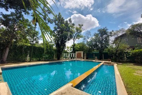 Вилла в Бангкоке, Таиланд с 3 спальнями  № 133809 - фото 30