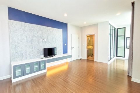 Вилла в Правете, Бангкок, Таиланд с 4 спальнями  № 133807 - фото 4