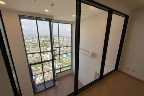 Condo in Watthana, Bangkok, Thailand, 2 bedrooms  № 133813 - photo 16