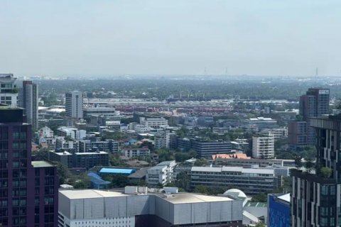 Condo in Watthana, Bangkok, Thailand, 2 bedrooms  № 133813 - photo 10