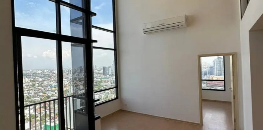 Condo in Watthana, Bangkok, Thailand, 2 bedrooms  № 133813