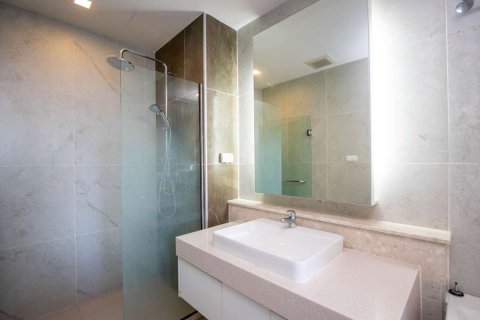 Condo in Chiang Mai, Thailand, 1 bedroom  № 121728 - photo 2