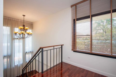 Дом в Чиангмае, Таиланд с 3 спальнями  № 121729 - фото 9