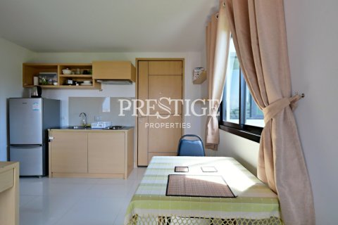 Condo in Pattaya, Thailand, 1 bedroom № 209050 - photo 8