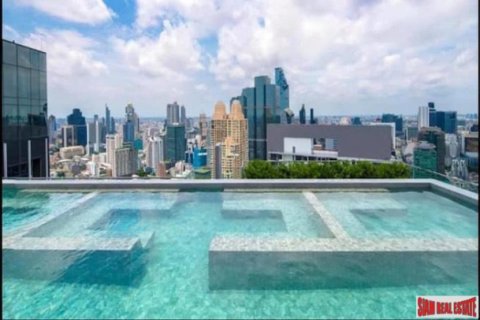 Duplex in Sathon, Bangkok, Thailand 1 bedroom № 193914 - photo 1