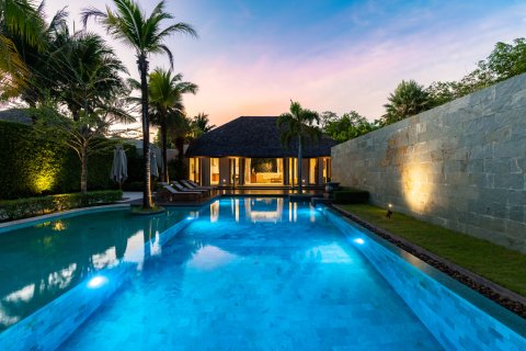 Villa in Phuket, Thailand 4 bedrooms № 157114 - photo 18