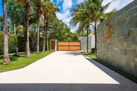 Villa in Phuket, Thailand 4 bedrooms № 157114 - photo 5