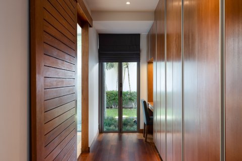Villa in Phuket, Thailand 4 bedrooms № 157114 - photo 11