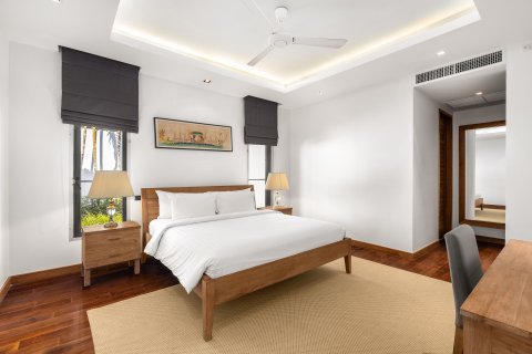 Villa in Phuket, Thailand 4 bedrooms № 157114 - photo 12