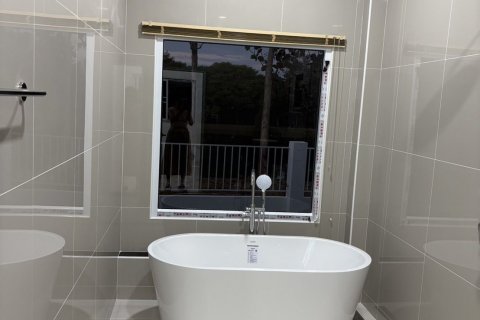 Вилла в Чиангмае, Таиланд с 3 спальнями № 157117 - фото 18