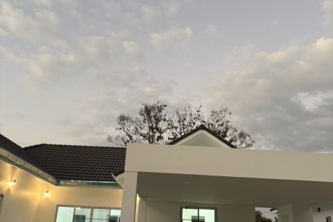 Вилла в Чиангмае, Таиланд с 3 спальнями № 157117 - фото 26