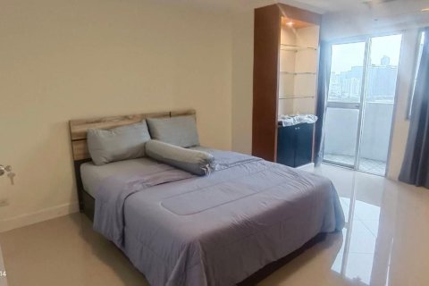 Condo in Ratchathewi, Bangkok, Thailand, 2 bedrooms № 157115 - photo 4