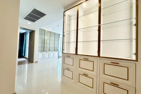 Condo in Yan Nawa, Bangkok, Thailand, 2 bedrooms  № 157119 - photo 22