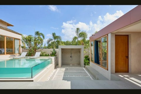 Villa in Phuket, Thailand 4 bedrooms № 138797 - photo 26