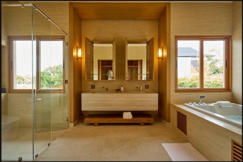 Villa in Phuket, Thailand 4 bedrooms № 138797 - photo 10