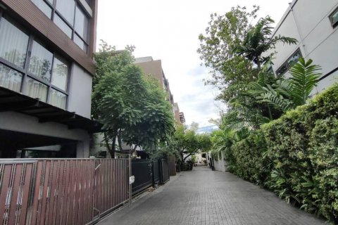 Duplex à Yan Nawa, Bangkok, Thaïlande 4 chambres № 136593 - photo 2