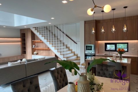 Вилла в Чиангмае, Таиланд с 4 спальнями № 162593 - фото 1