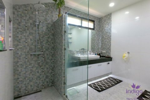 Villa in Chiang Mai, Thailand 3 bedrooms № 162587 - photo 16