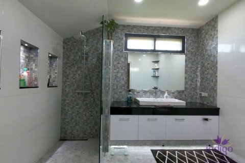 Villa in Chiang Mai, Thailand 3 bedrooms № 162587 - photo 15