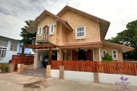 Maison à Chiang Mai, Thaïlande 3 chambres № 162591 - photo 1