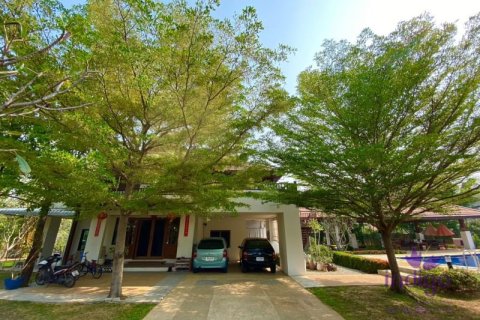 Вилла в Чиангмае, Таиланд с 4 спальнями  № 162590 - фото 6