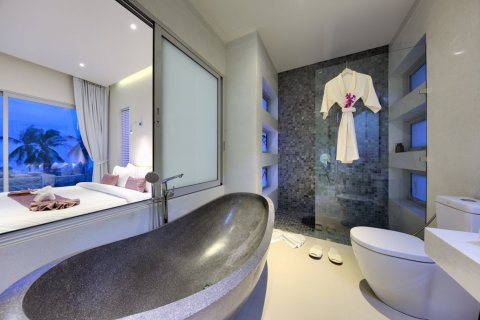 House in Ko Samui, Thailand 3 bedrooms № 180988 - photo 9