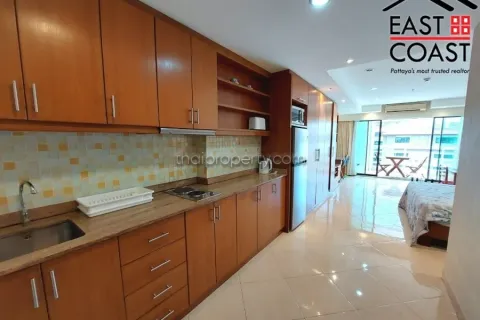 Estudio en el condominio en Jomtien Beach, Pattaya, Tailandia № 212650 - foto 2