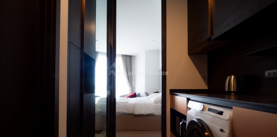 Кондоминиум с 1 спальней в Паттайе, Таиланд № 134783