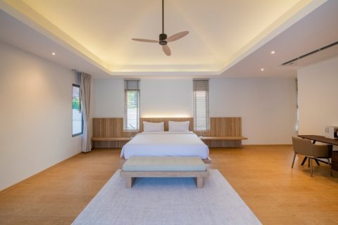 Villa in Phuket, Thailand 3 bedrooms № 149580 - photo 28