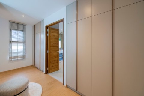 Villa in Phuket, Thailand 3 bedrooms № 149580 - photo 23